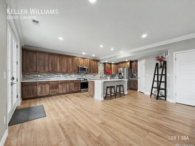 Building Photo - 939 Melting Snow Way