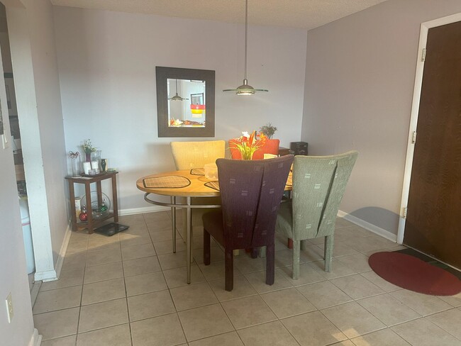 Building Photo - Furnished 2 Bedroom, 2 bath condo across f...