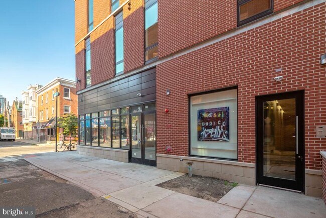 Building Photo - 514 South St