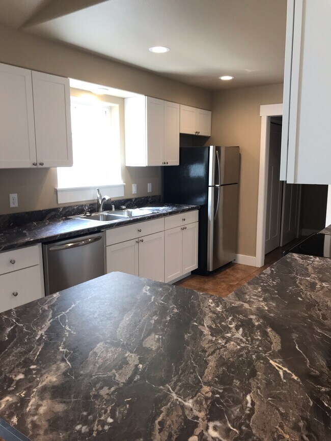 Building Photo - 3026 Hunters Ridge Loop