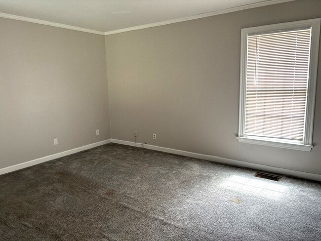 Building Photo - 234 Lackey Ln