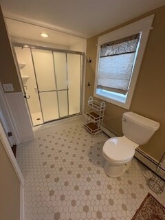 Bathroom walkin shower - 717 Warner Ave