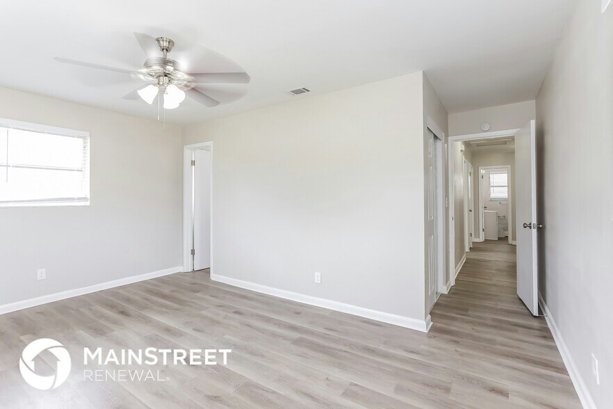 Building Photo - 3228 Fiesta Ln