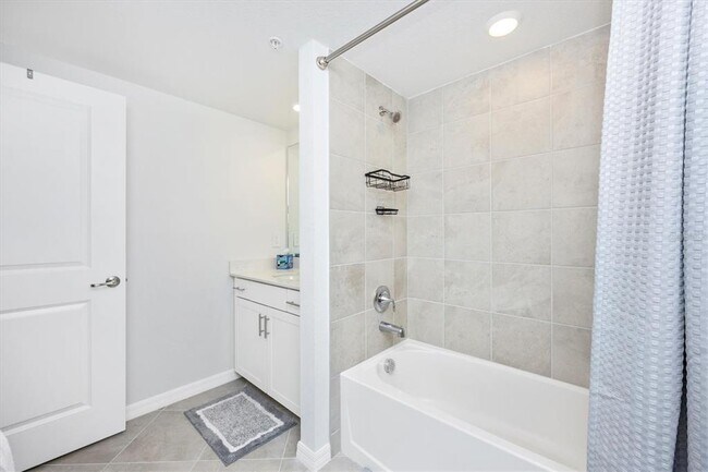 Building Photo - 12640 Radiance Ct