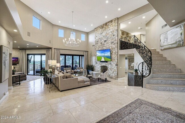 Building Photo - Beautiful custom home with backyard Oasis!