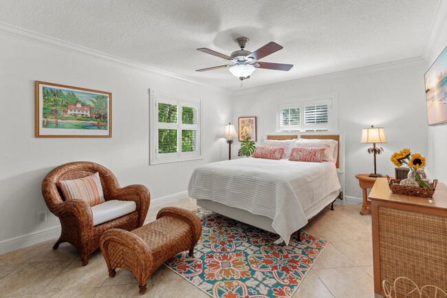 Building Photo - 602 N Atlantic Dr