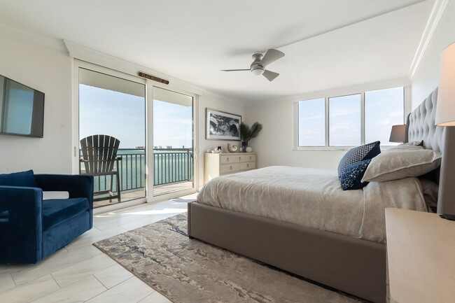 Building Photo - Siesta Key Luxury 2 Bed Condo with Gulf Views