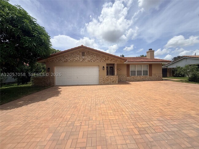 Building Photo - 4120 NW 78th Ln