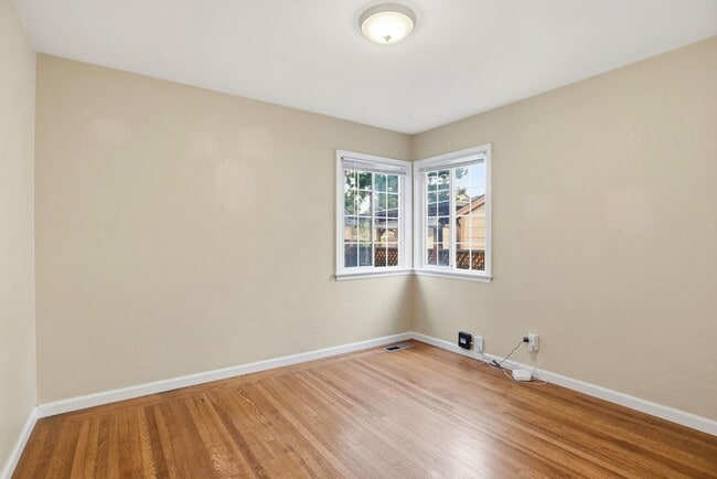 Building Photo - 251 C St