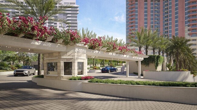 Building Photo - 300 South Pointe Dr