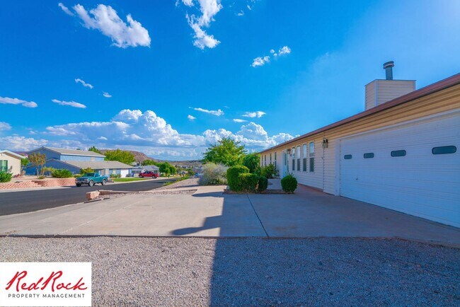 Building Photo - Bright & Spacious 3-Bed, 2-Bath Home in Wa...