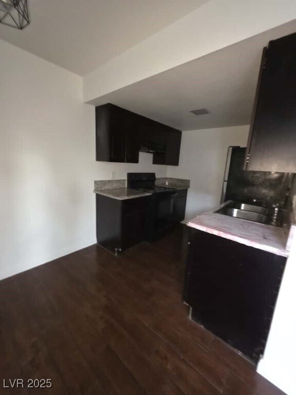 Building Photo - 2636 Lynnwood St