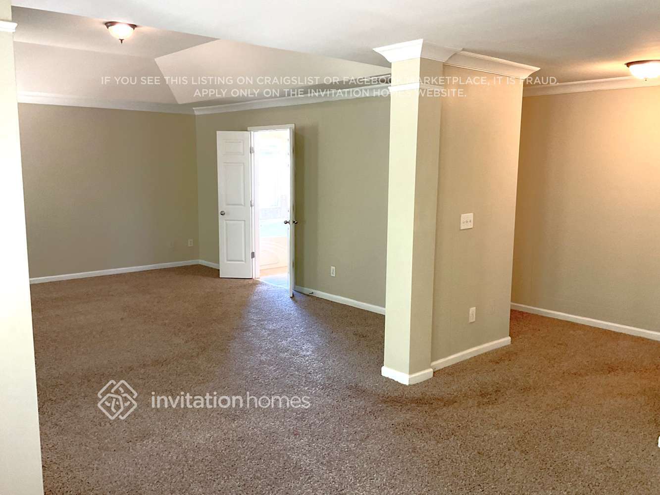 Building Photo - 5442 Rosehall Pl