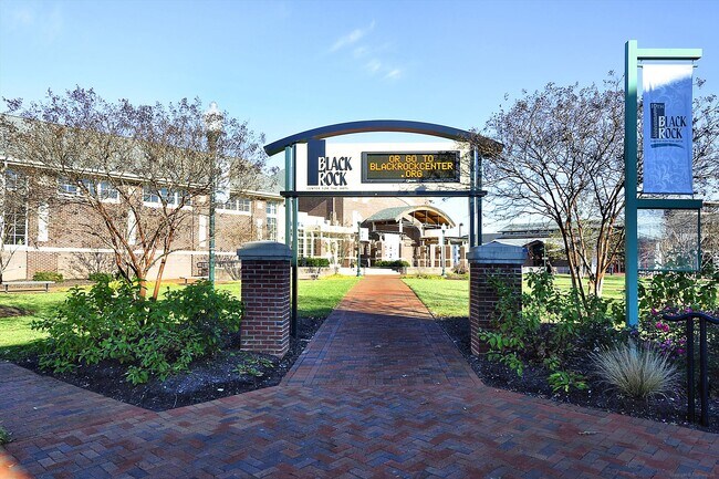 Building Photo - 13404 Fountain Club Dr