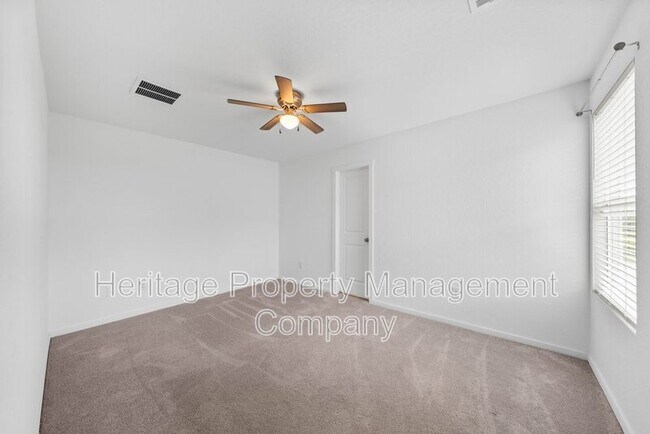 Building Photo - 12135 Floral Blossom