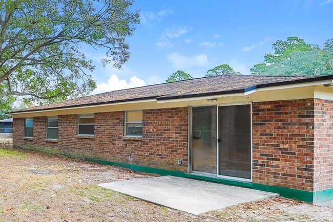 Building Photo - 10918 Key Coral Dr