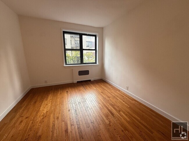 Building Photo - 257 E 61st St