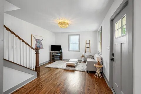 Building Photo - 1607 Riverside Dr