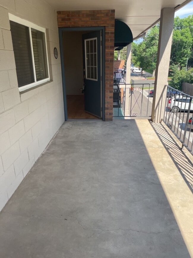 Building Photo - Walk to Old Town FoCo - 2bd 1ba Condo!