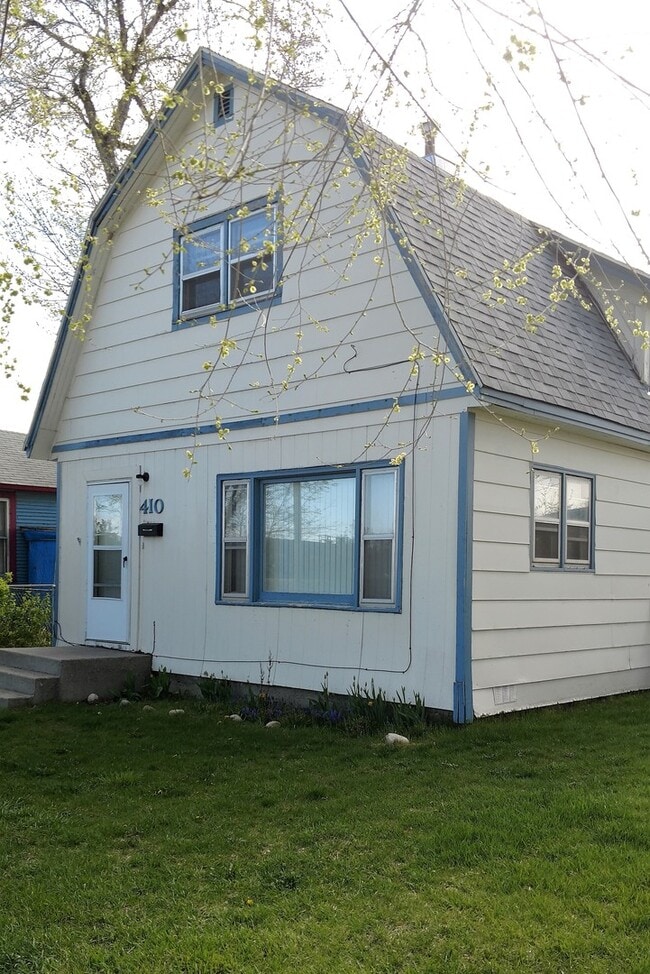 Building Photo - 2+ Bedroom Home in Laurel - Minutes Away From Billings, Easy Access to I90!