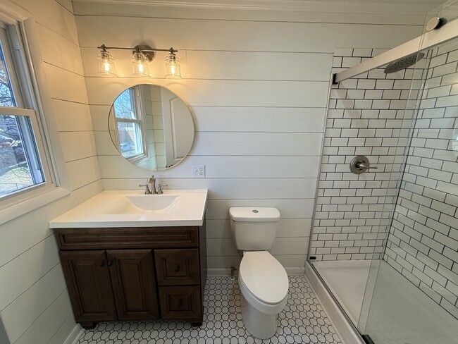 Building Photo - 151 Cherokee Dr