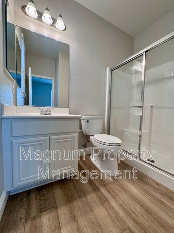 Building Photo - 34333 Northhaven Dr