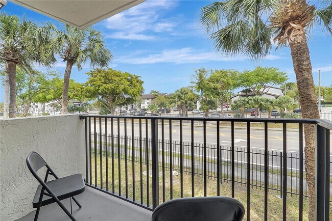 Building Photo - 7160 NW 179th St