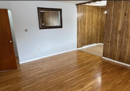 Building Photo - 262-280-280 Chamberlain Ave