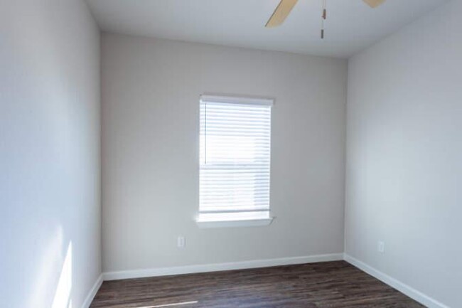 Building Photo - 1 bedroom in Austin TX 78724