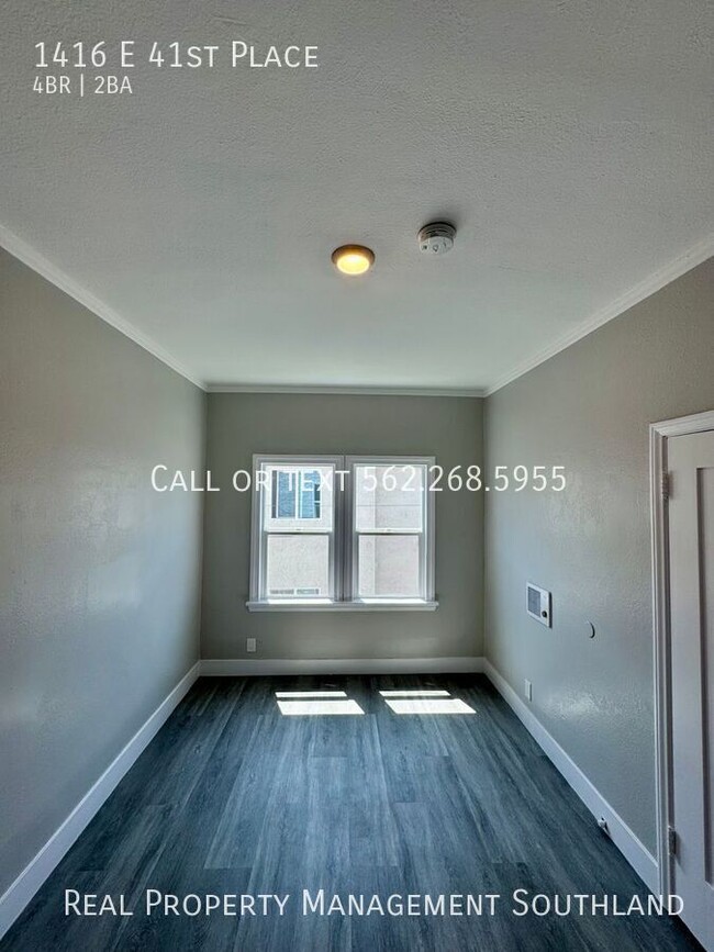 Building Photo - 1416 E 41st Pl