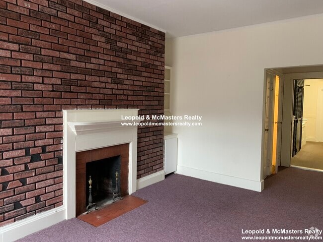 Building Photo - 500 Beacon St