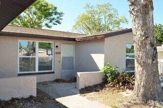 Building Photo - Beautiful 3 bedroom / 2 bath available!