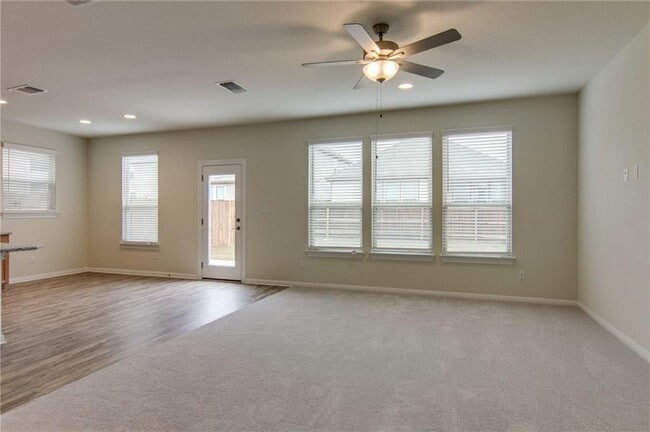 Building Photo - 15912 Windroot St
