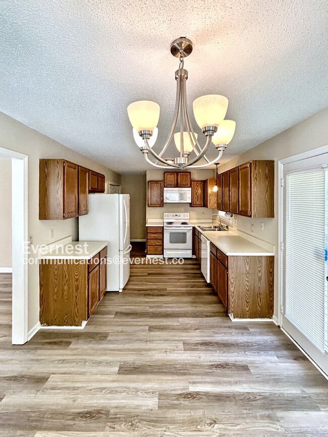 Building Photo - 5126 Lundy Dr