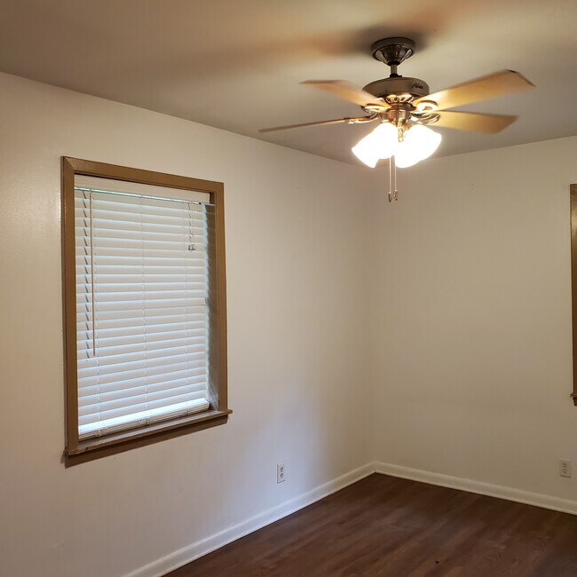 Bedroom 1 View 1 - 126 Nelda Dr