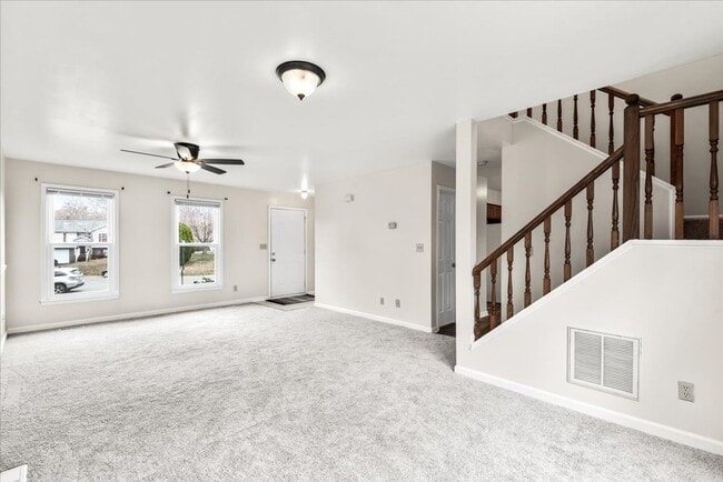 Building Photo - 10704 Live Oak Ct