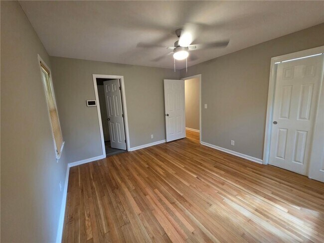 Building Photo - 4886 Candlewood Ln