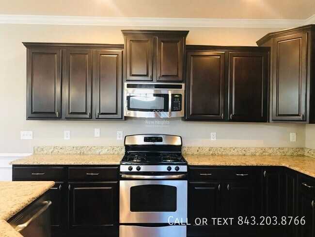 Building Photo - 3647 Bagley Dr