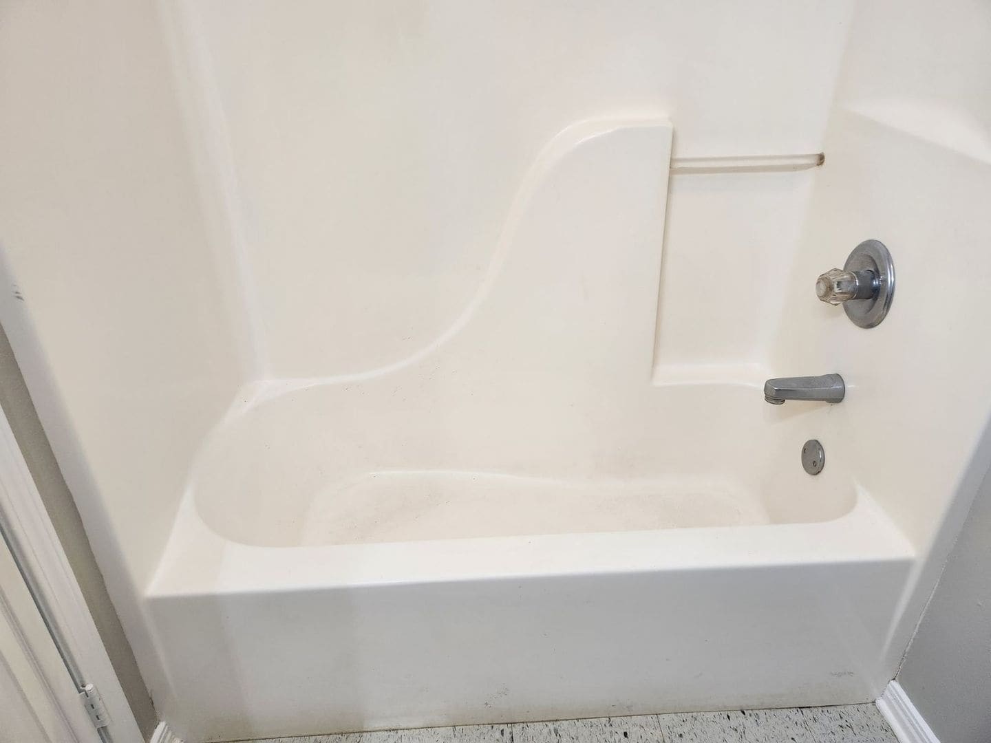 Building Photo - 13339 Vermont St