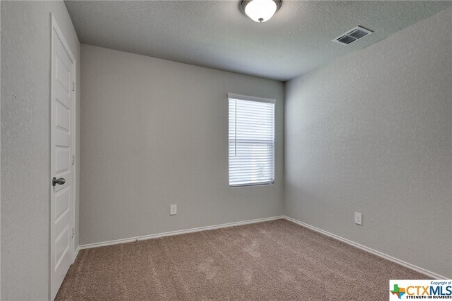 Building Photo - 1146 Gracie Wy