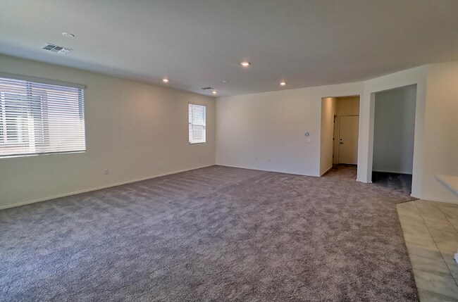 Building Photo - Newer Rancho Sahuarita Home!