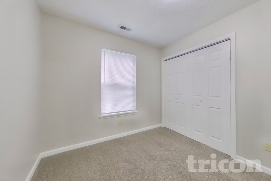 Building Photo - 5531 Orth Ct