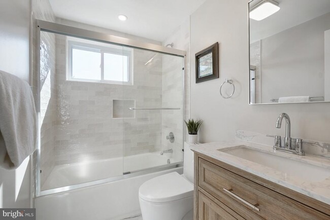 Building Photo - 12301 Espalier Pl
