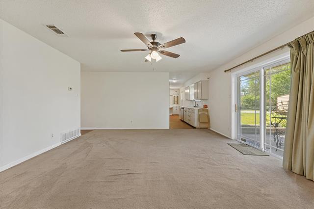 Building Photo - 3229 Oak Timber Dr