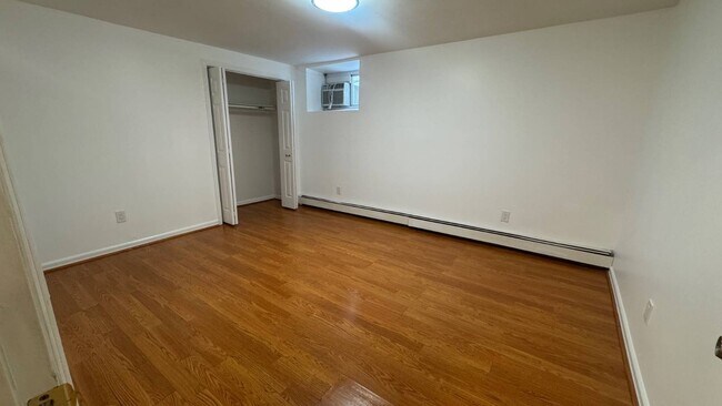 Building Photo - 101 Sterling Ave