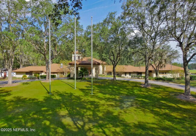 Building Photo - 1228 Loch Tanna Loop