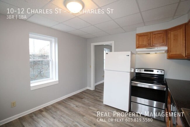 Building Photo - 10-12 Charles St-10 Charles St