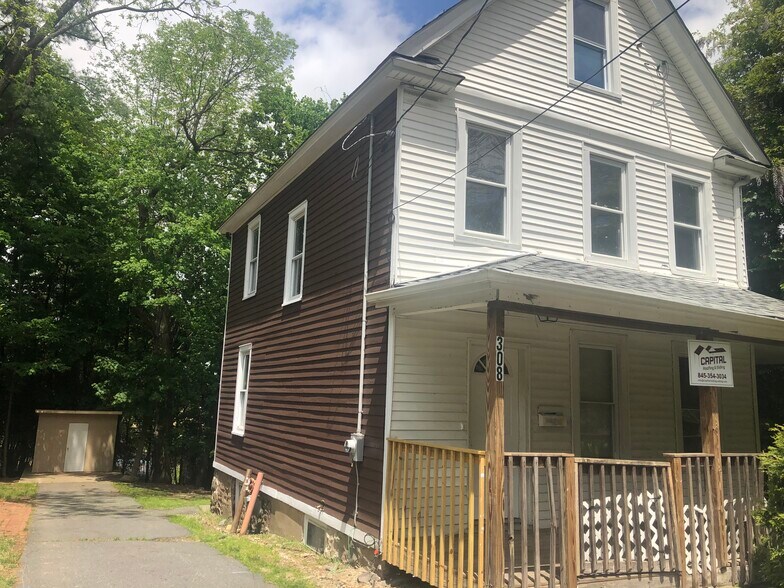 Building Photo - 308 W Route 59