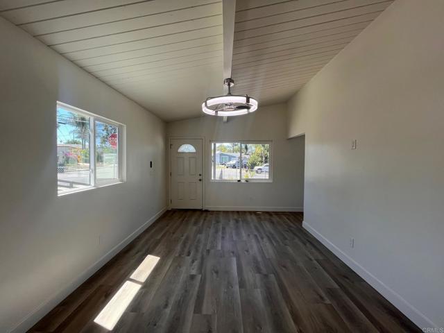 Building Photo - 803 N Citrus Ave