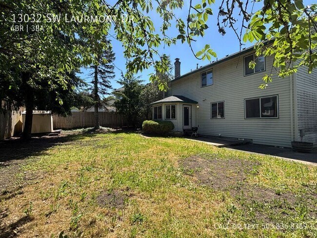 Building Photo - 13032 SW Laurmont Dr